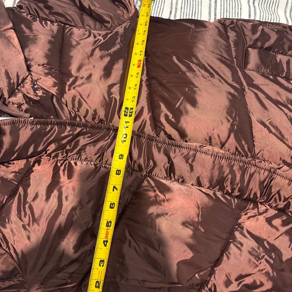 Abercrombie ultra long large puffer in shiny maroon / burgundy - Picture 6 of 11